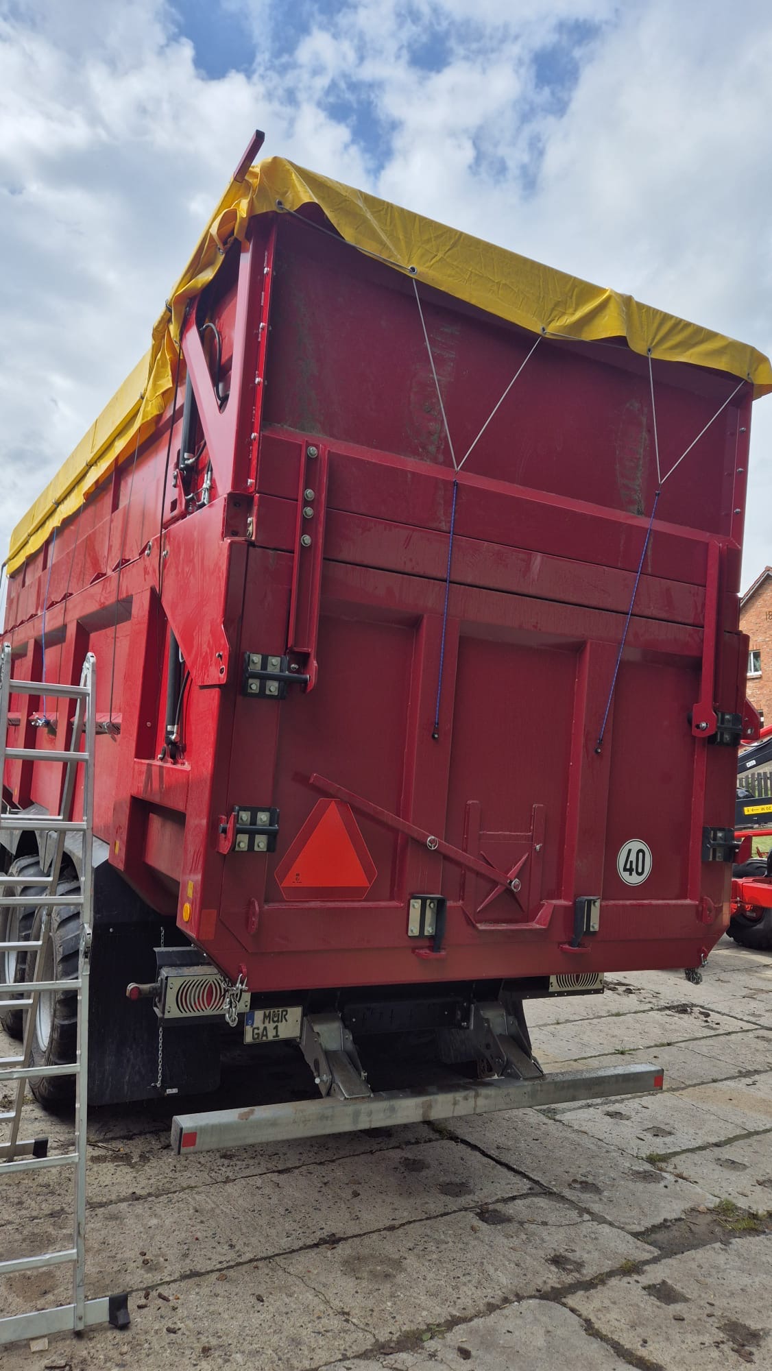 011b57db-6648-4ed9-a6b1-a18014e4b0c8